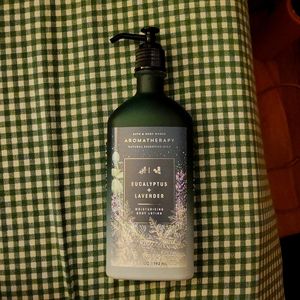 Bath & Body Works Aromatherapy Lotion
